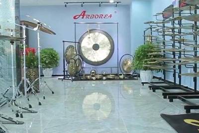 章丘有這樣一家企業(yè),省內唯一一家可生產直徑150厘米大鑼